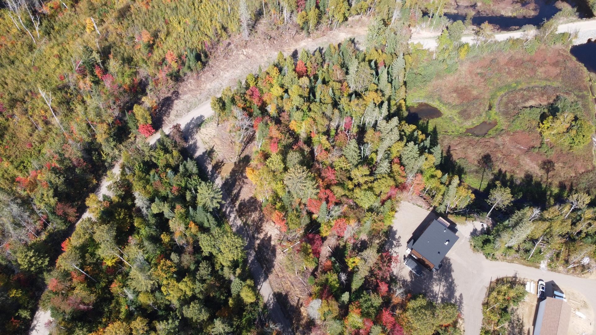 









394


Ch. des Bêtes-Puantes

,
Lac-Normand,







QC
G0X2C0

