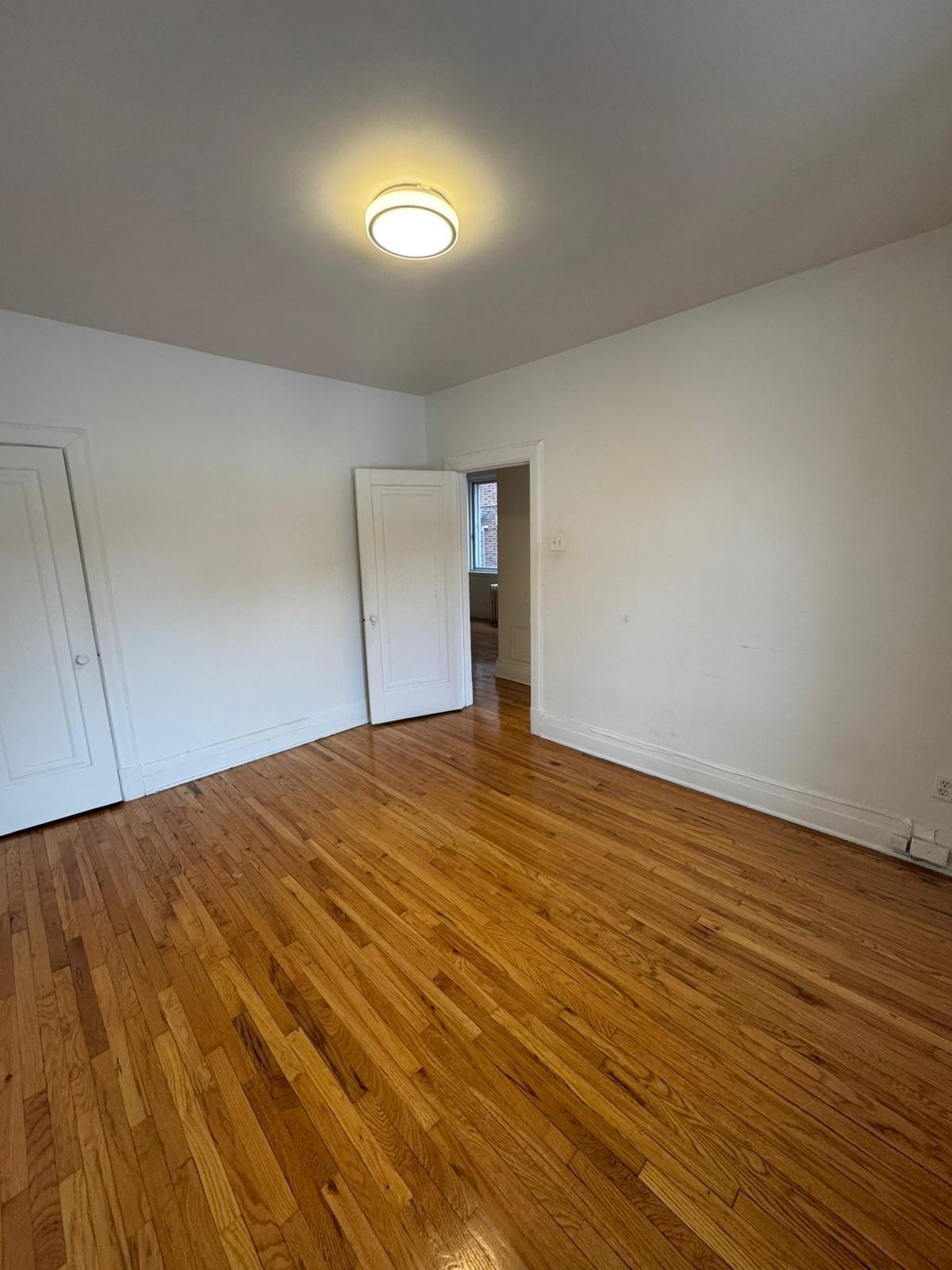 









6


Place Park

,
Westmount,




QC
H3Z2K5

