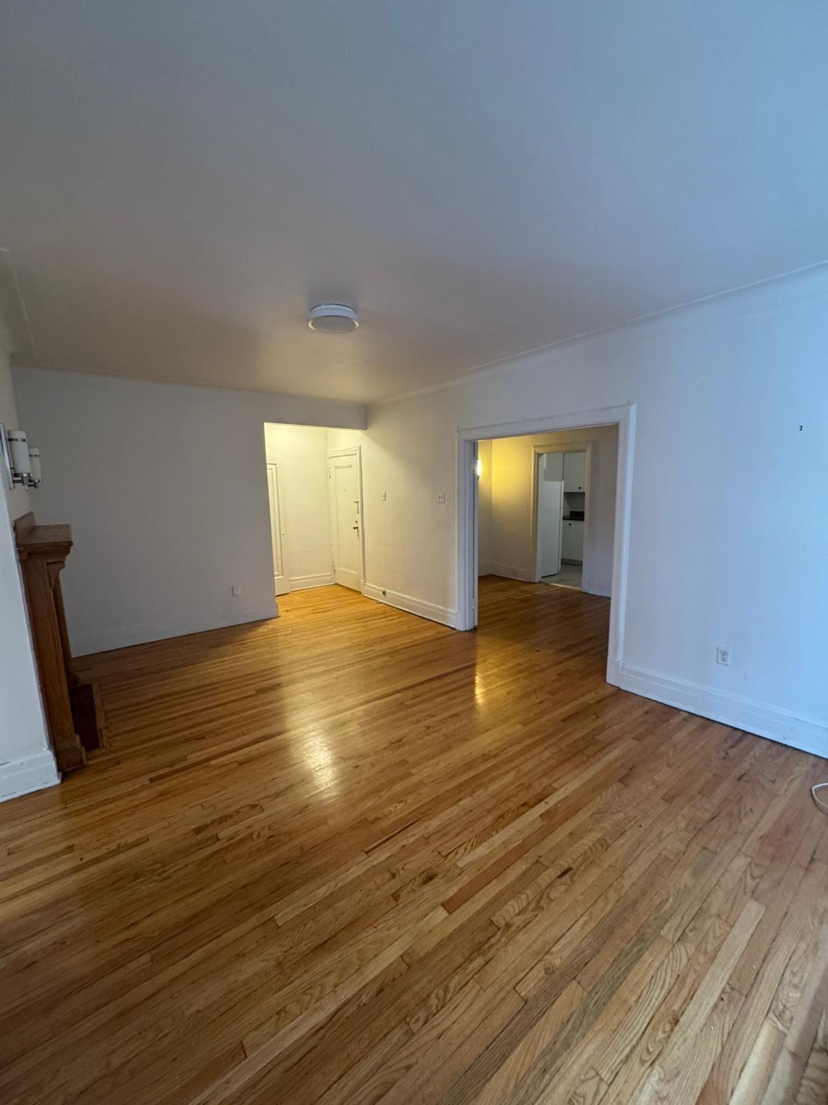 









6


Place Park

,
Westmount,




QC
H3Z2K5

