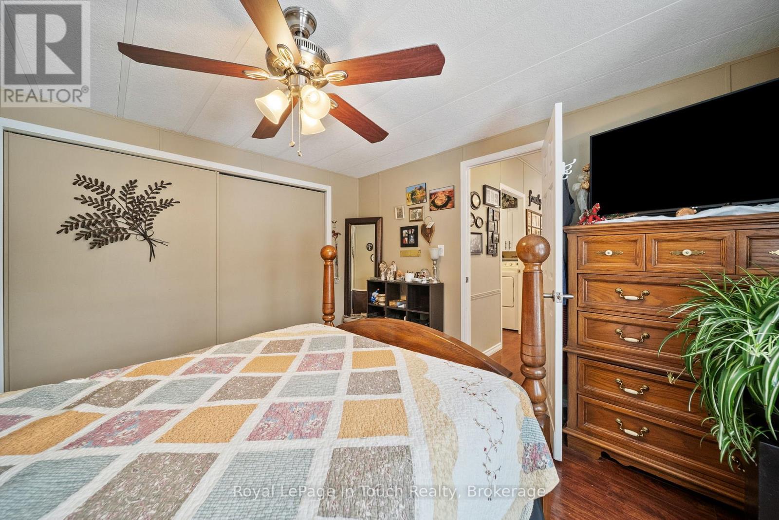 












7 - 5411 ELLIOTT SIDE ROAD

,
Tay,




Ontario
L4R4K3

