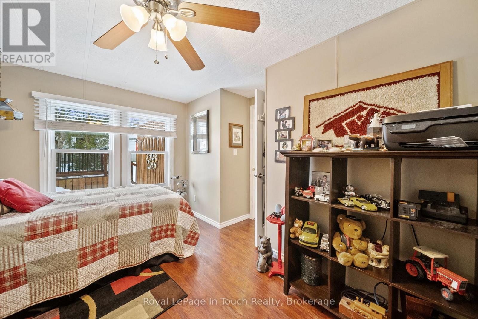 












7 - 5411 ELLIOTT SIDE ROAD

,
Tay,




Ontario
L4R4K3

