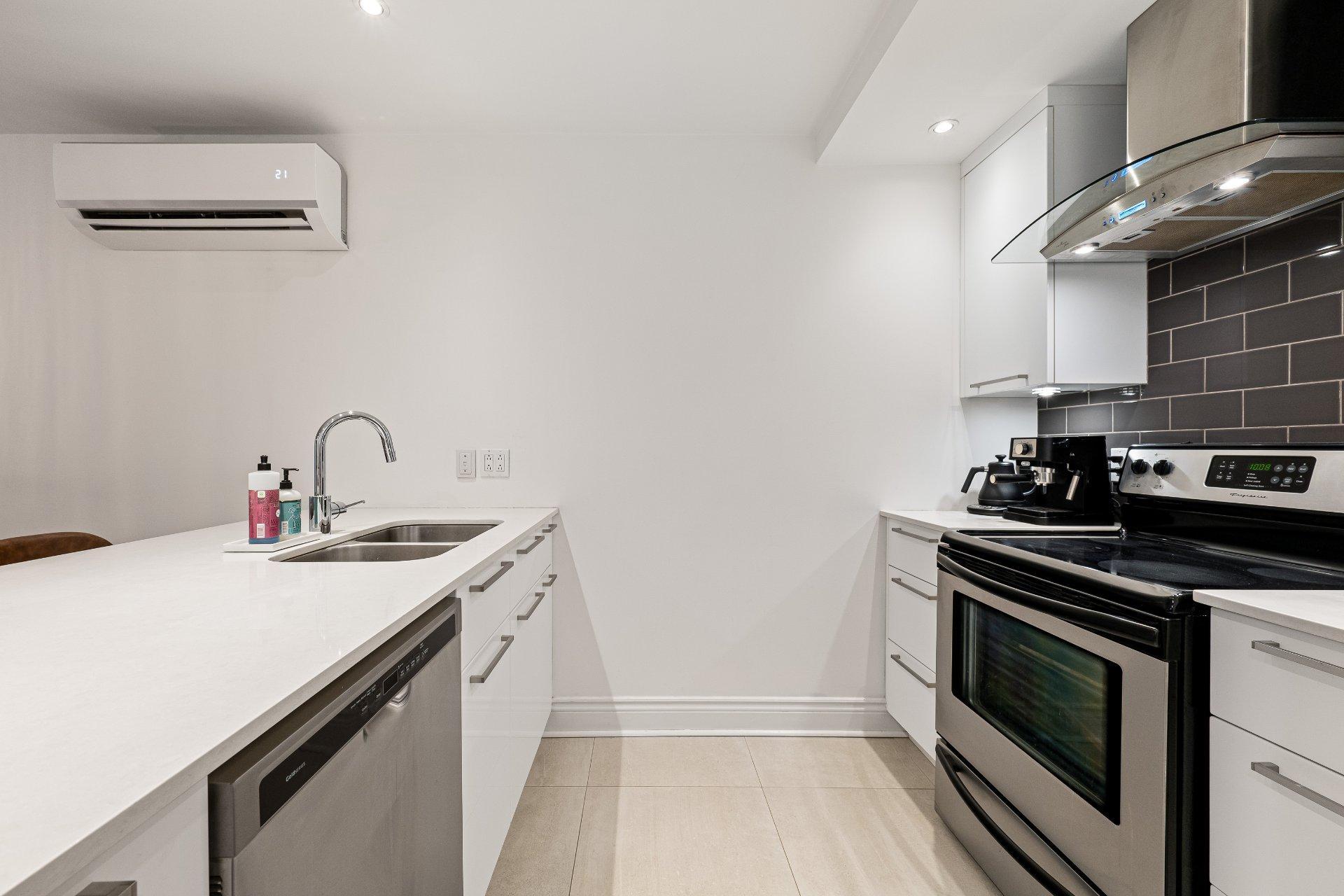 









4253


Rue De Richelieu

, 102,
Montréal (Le Sud-Ouest),




QC
H4C1A1

