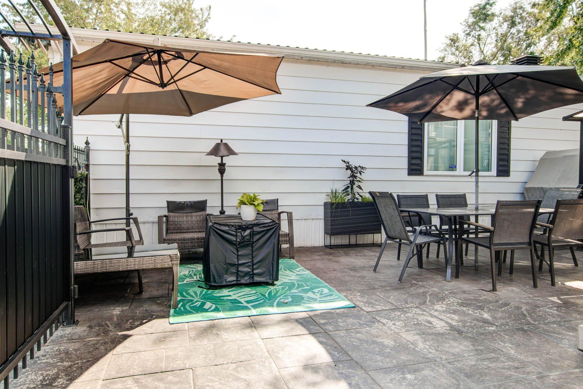 









3950


Boul. Sir-Wilfrid-Laurier

, 250,
Longueuil (Saint-Hubert),




QC
J3Y5Y9

