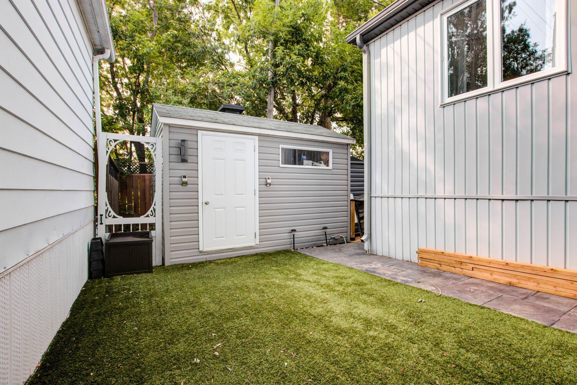 









3950


Boul. Sir-Wilfrid-Laurier

, 250,
Longueuil (Saint-Hubert),




QC
J3Y5Y9

