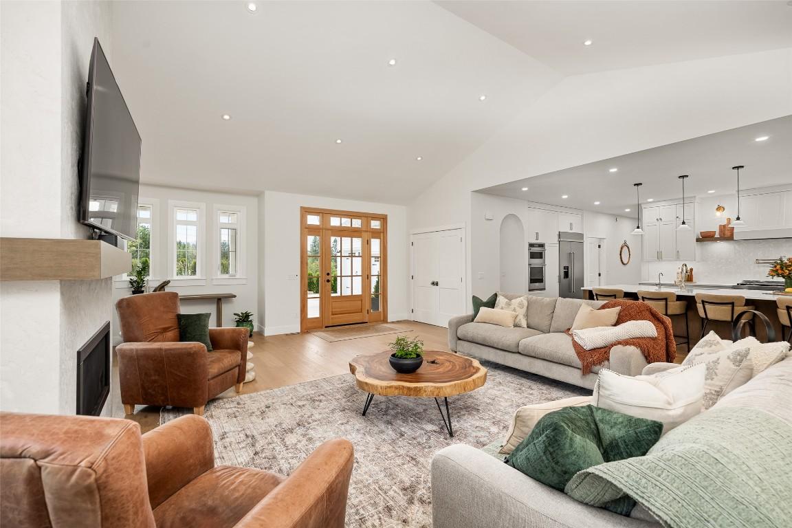 









4135


June Springs

Road,
Kelowna,




BC
V1W 4C9

