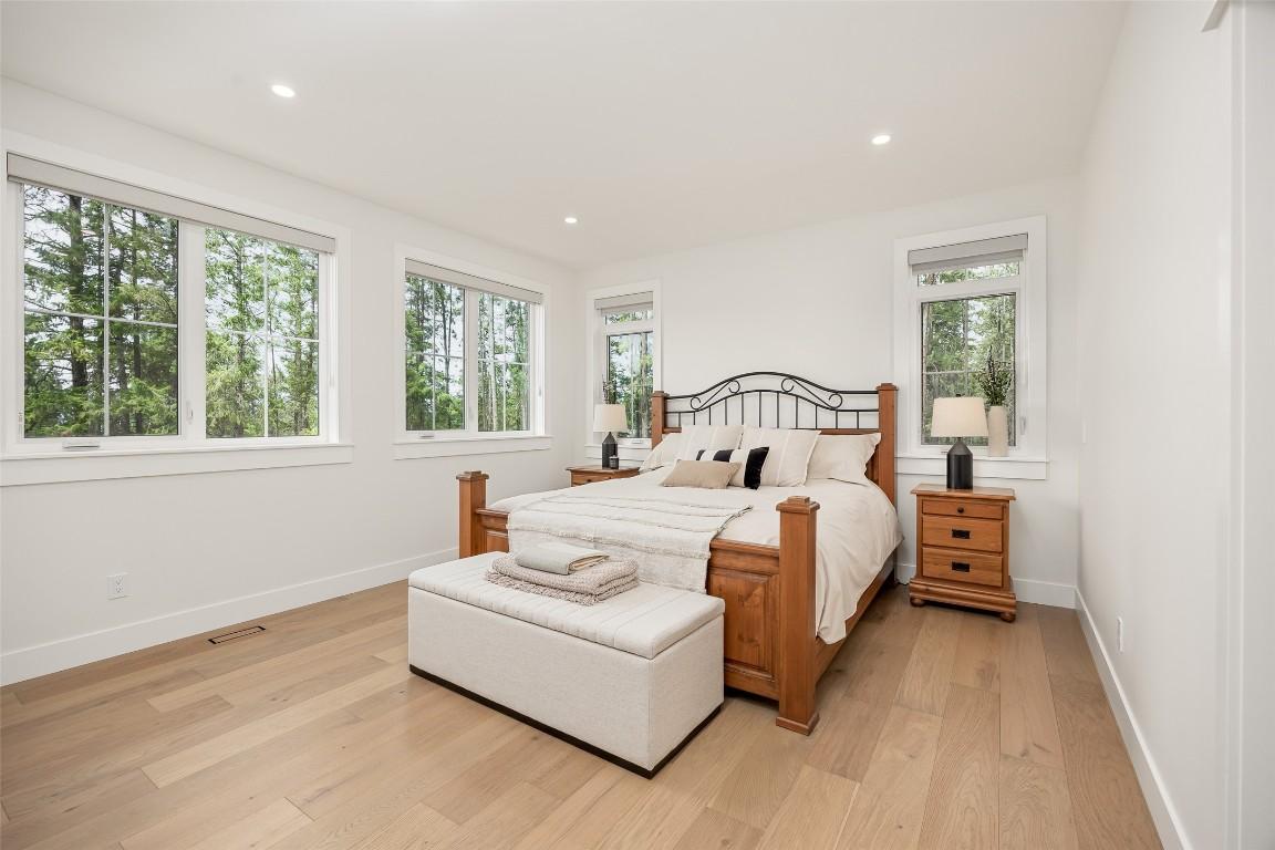 









4135


June Springs

Road,
Kelowna,




BC
V1W 4C9

