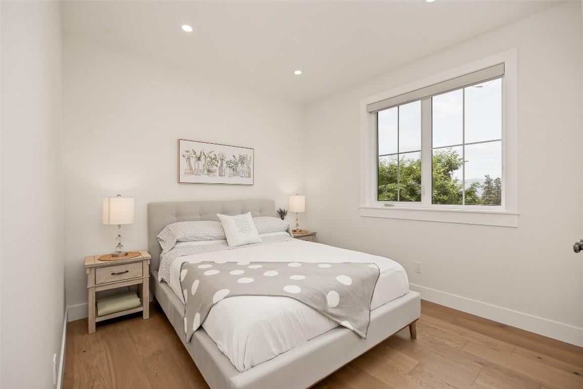 









4135


June Springs

Road,
Kelowna,




BC
V1W 4C9

