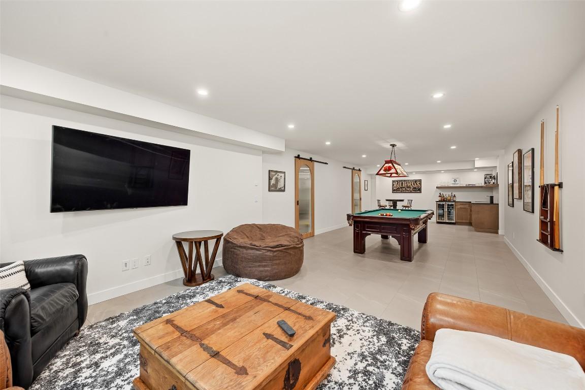 









4135


June Springs

Road,
Kelowna,




BC
V1W 4C9

