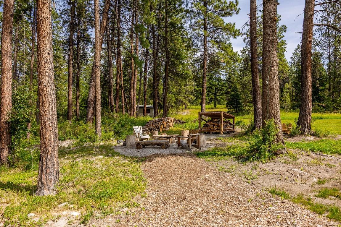 









4135


June Springs

Road,
Kelowna,




BC
V1W 4C9

