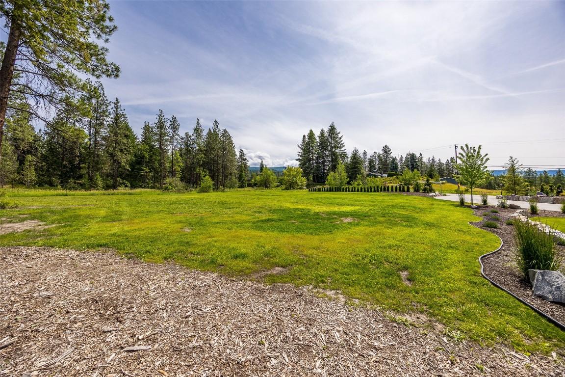 









4135


June Springs

Road,
Kelowna,




BC
V1W 4C9

