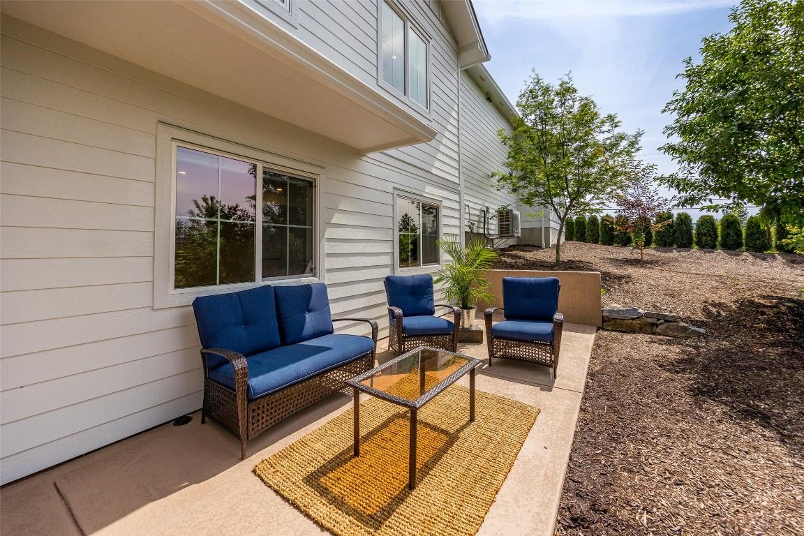 









4135


June Springs

Road,
Kelowna,




BC
V1W 4C9

