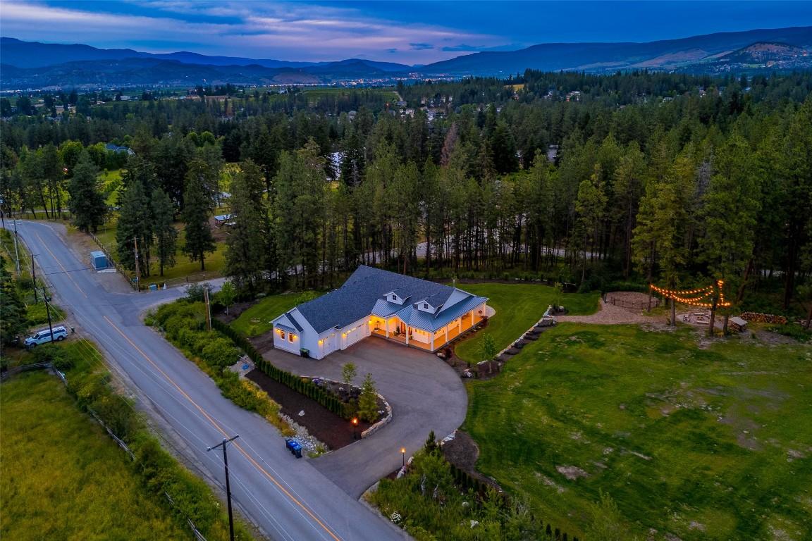 









4135


June Springs

Road,
Kelowna,




BC
V1W 4C9

