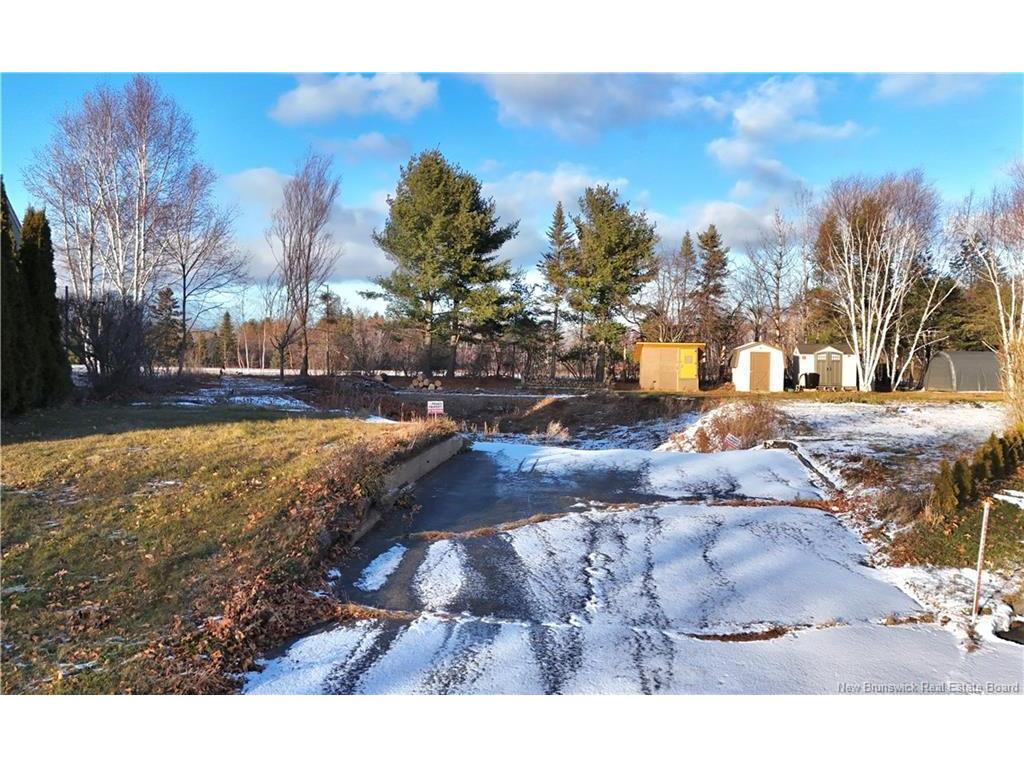 









980


Westmount

CRT,
Bathurst,







NB
E2A 4V9

