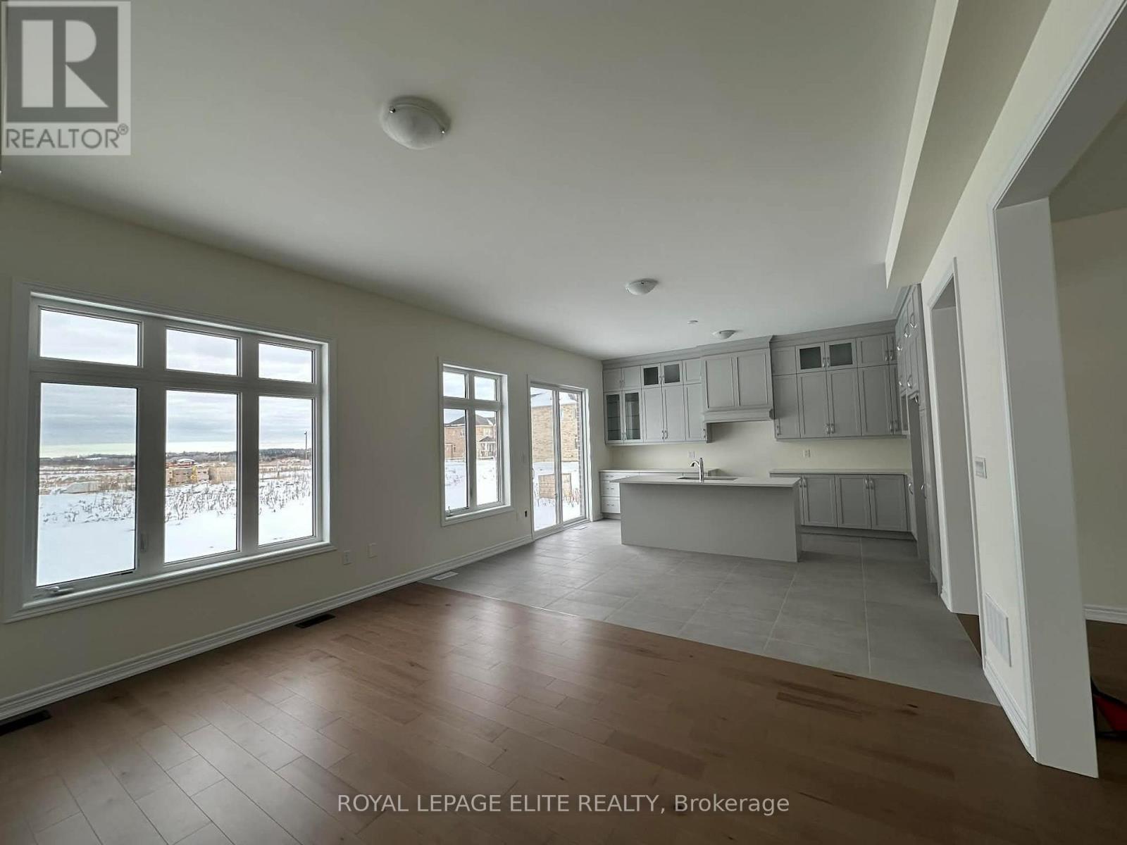 












23 ADDISON STREET

,
Caledon,




Ontario
L7C4P6

