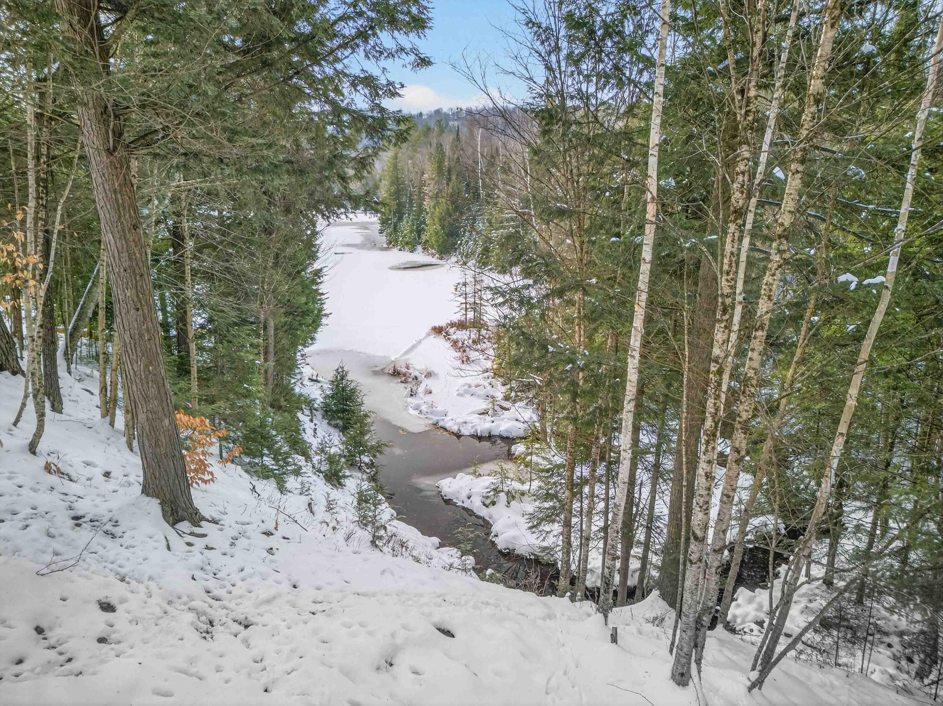 









11


Ch. des Idéalistes

,
La Conception,




QC
J0T1M0

