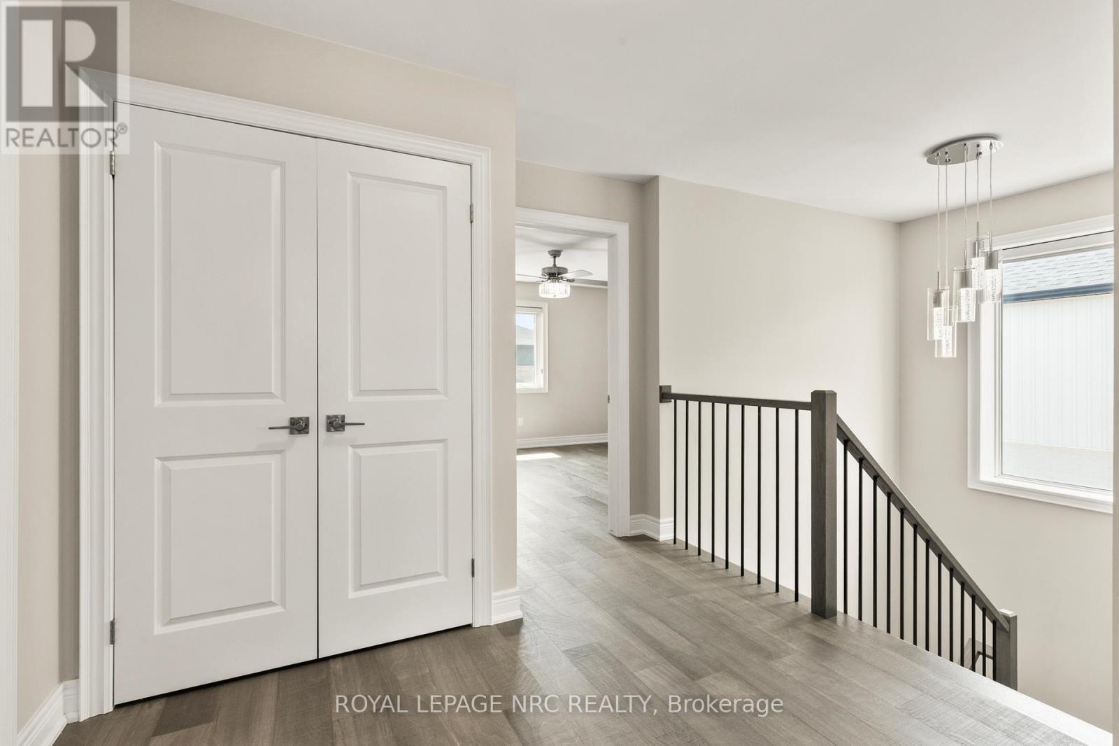 












25 AUTUMN AVENUE

,
Thorold,




Ontario
L2V0H2

