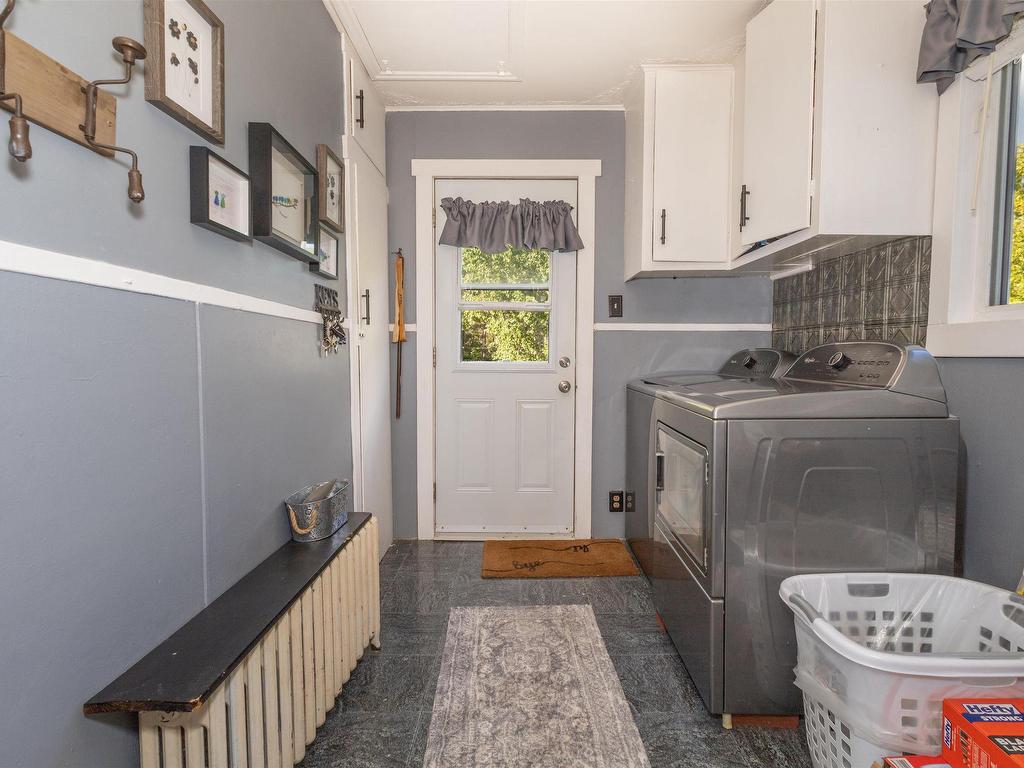 












248 Main Street

,
Florence,




NS
B1Y 1K7

