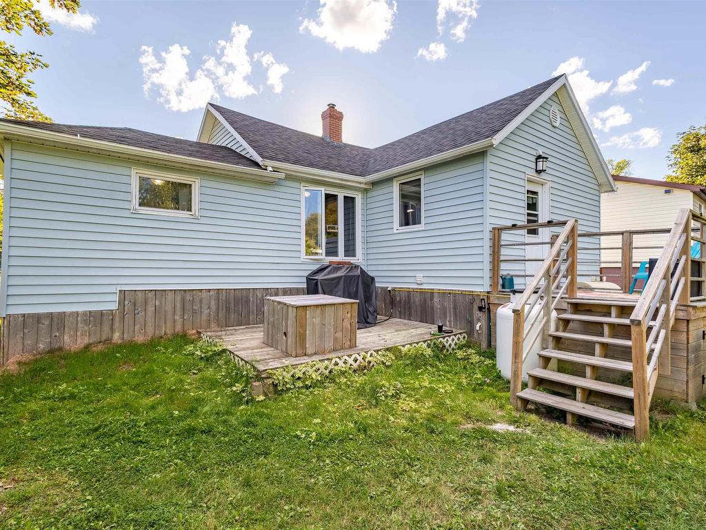 












248 Main Street

,
Florence,




NS
B1Y 1K7

