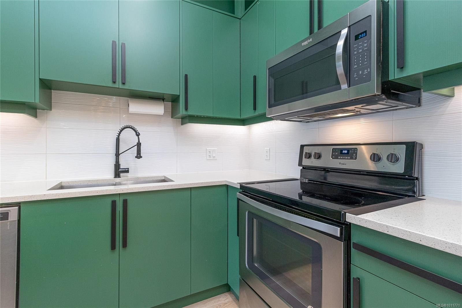 









2785


Leigh

Rd, 107,
Langford,




BC
V9B 2Y5

