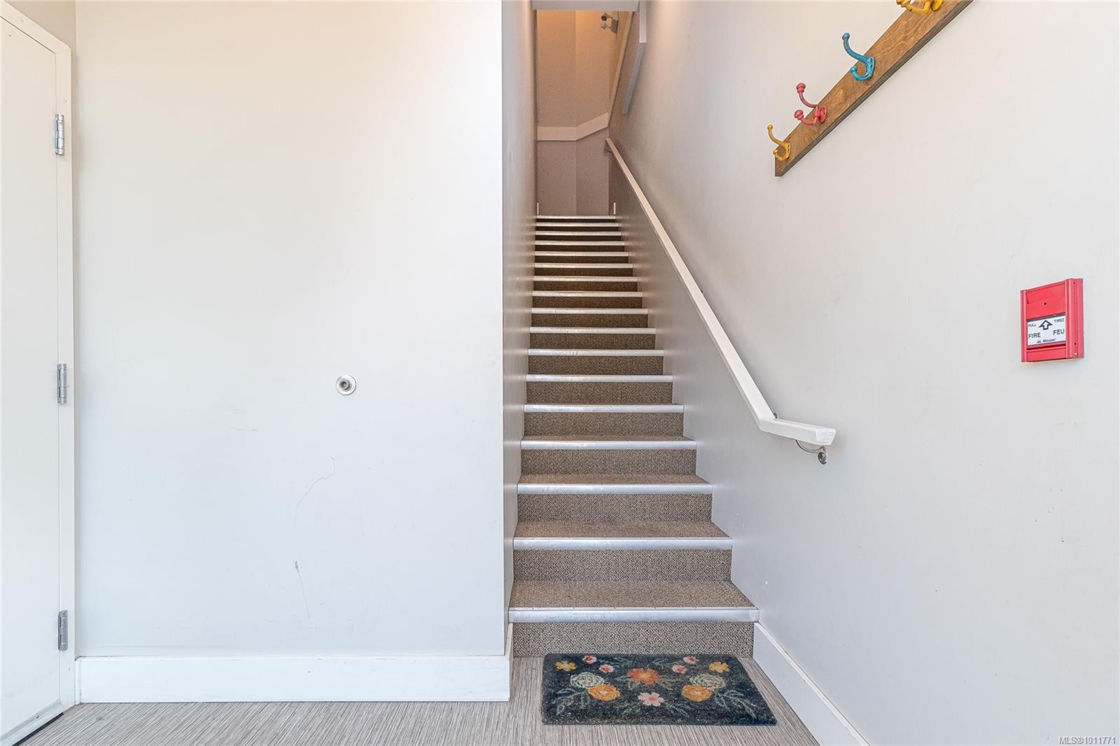 









2785


Leigh

Rd, 107,
Langford,




BC
V9B 2Y5

