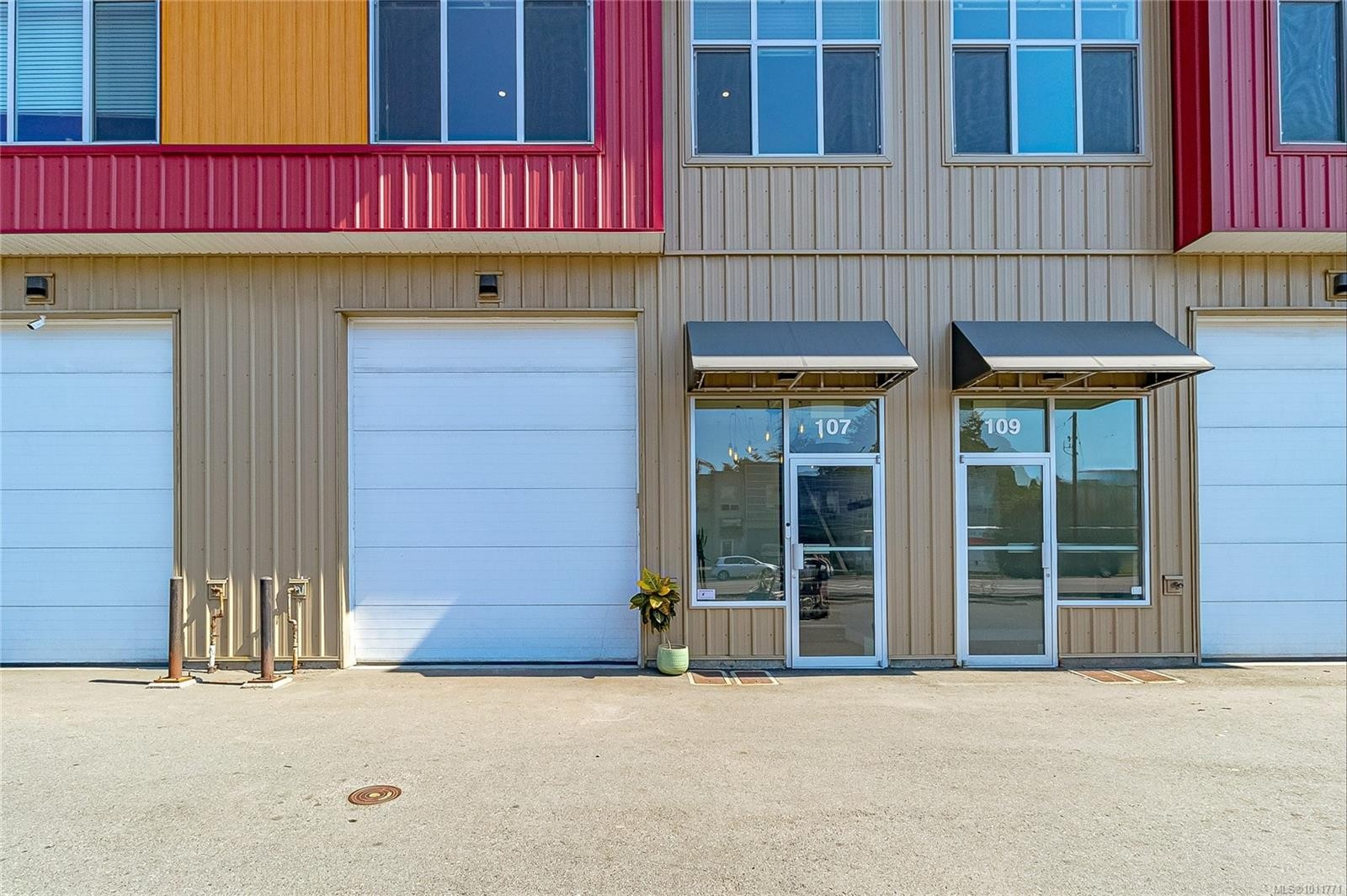 









2785


Leigh

Rd, 107,
Langford,




BC
V9B 2Y5

