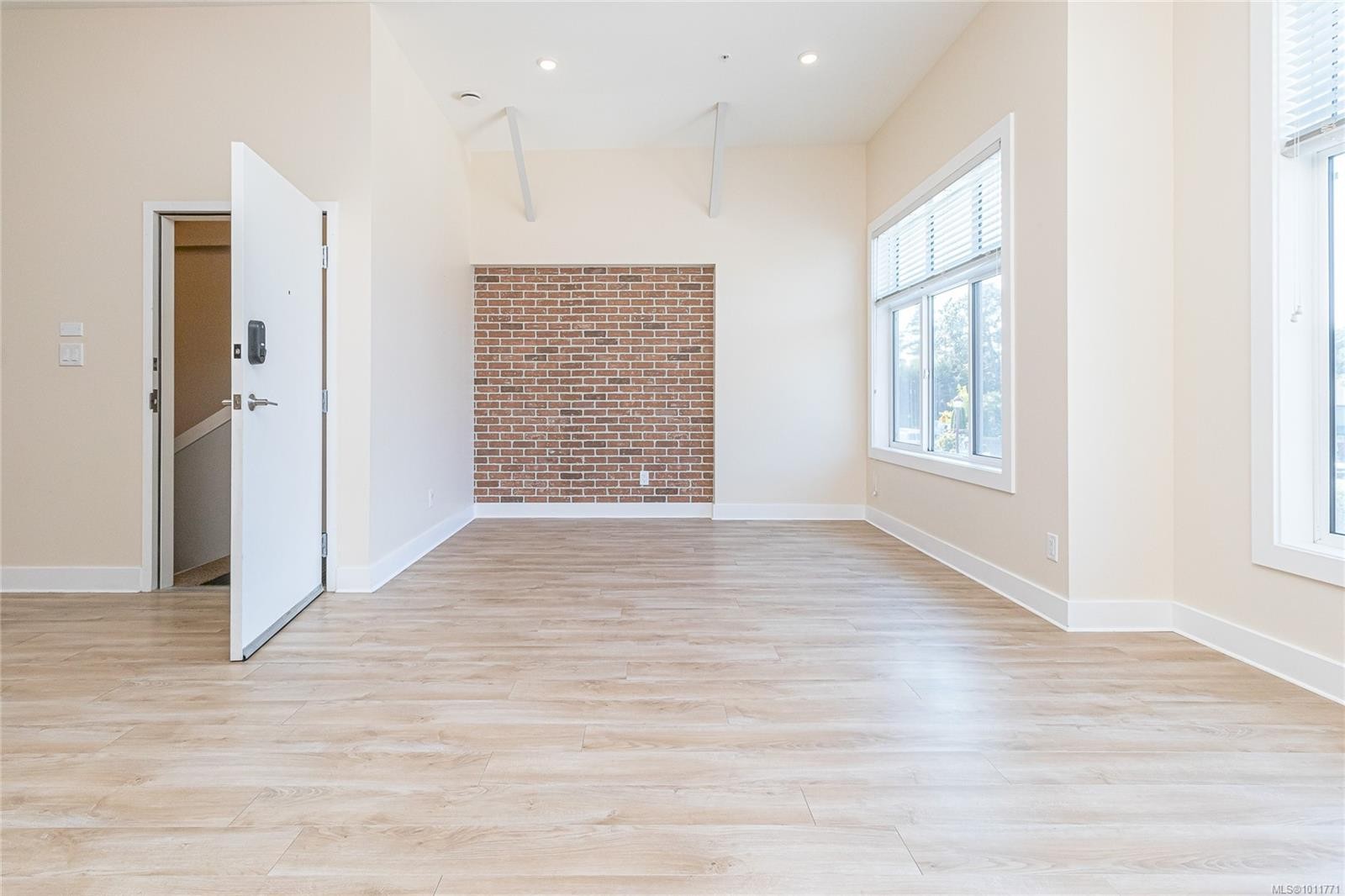 









2785


Leigh

Rd, 107,
Langford,




BC
V9B 2Y5

