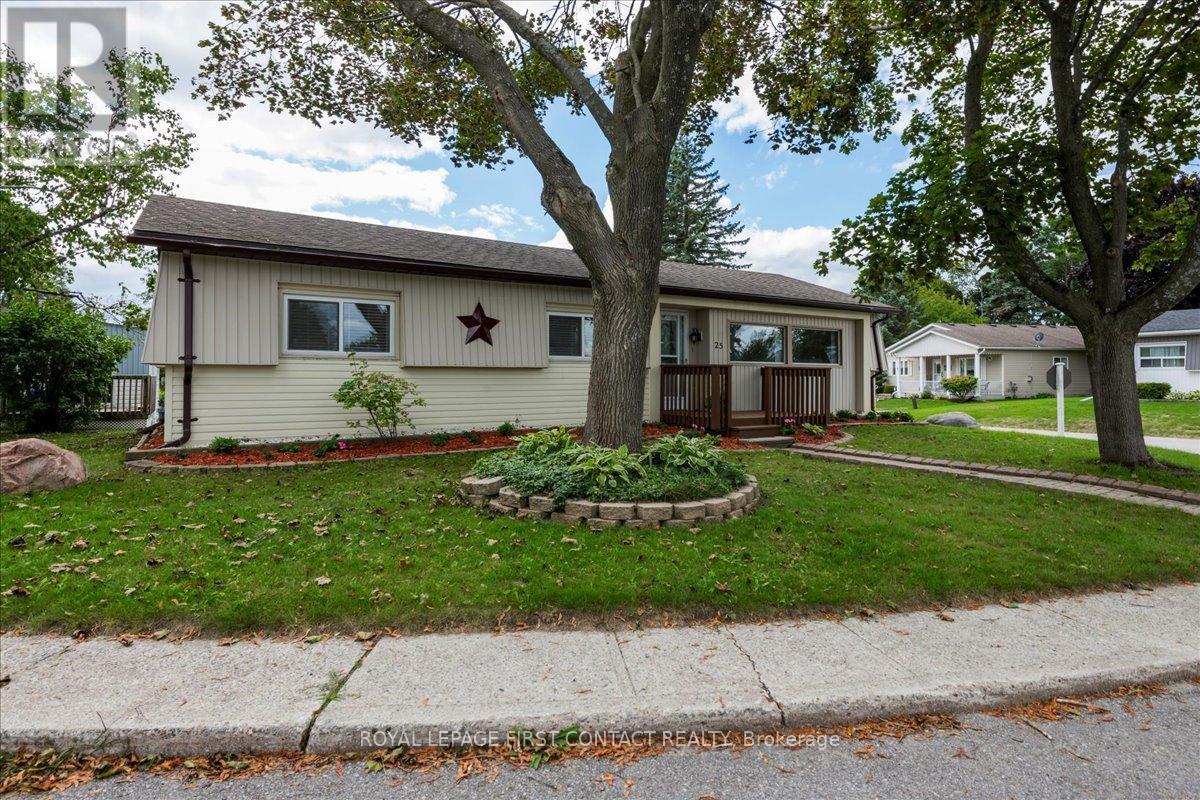 












25 HAWTHORNE DRIVE

,
Innisfil,




Ontario
L9S1P1

