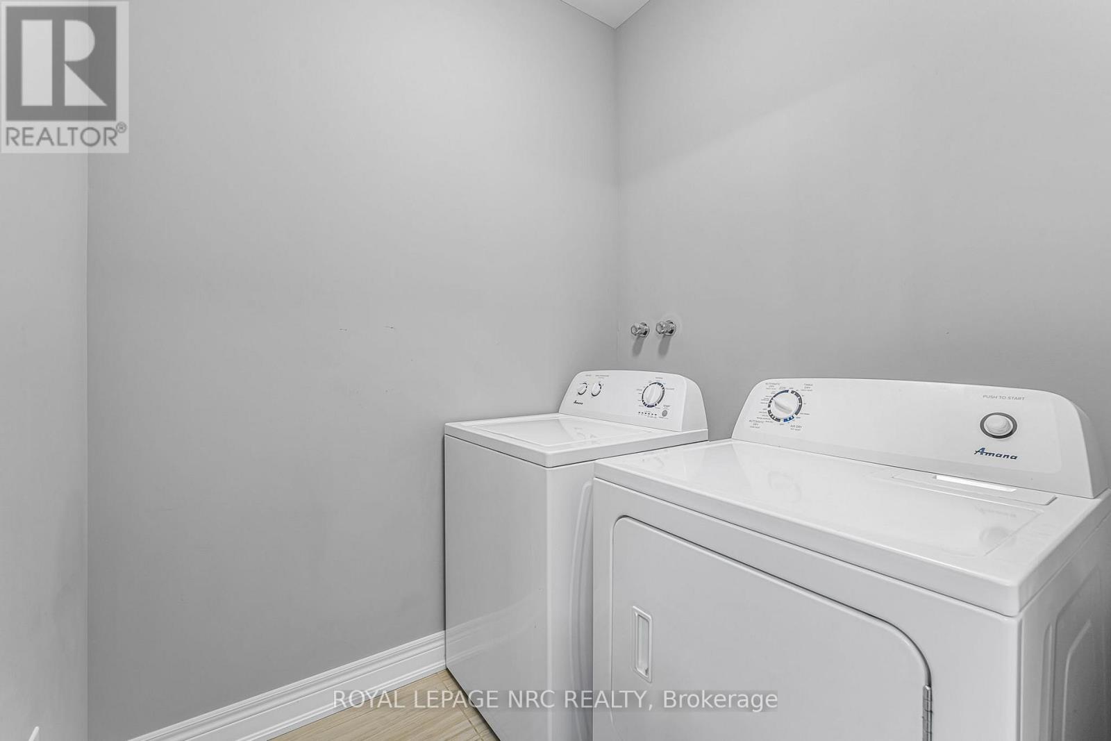 












79 SUNRISE COURT

,
Fort Erie (Ridgeway),




Ontario
L0S1N0

