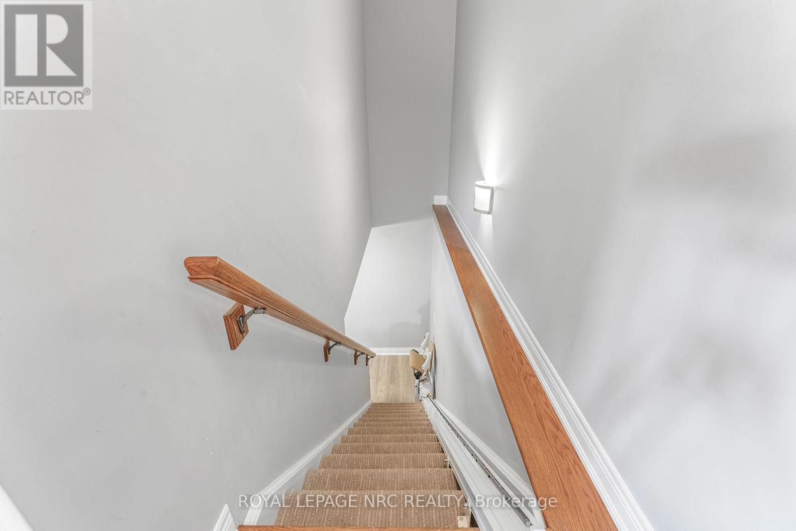 












79 SUNRISE COURT

,
Fort Erie (Ridgeway),




Ontario
L0S1N0

