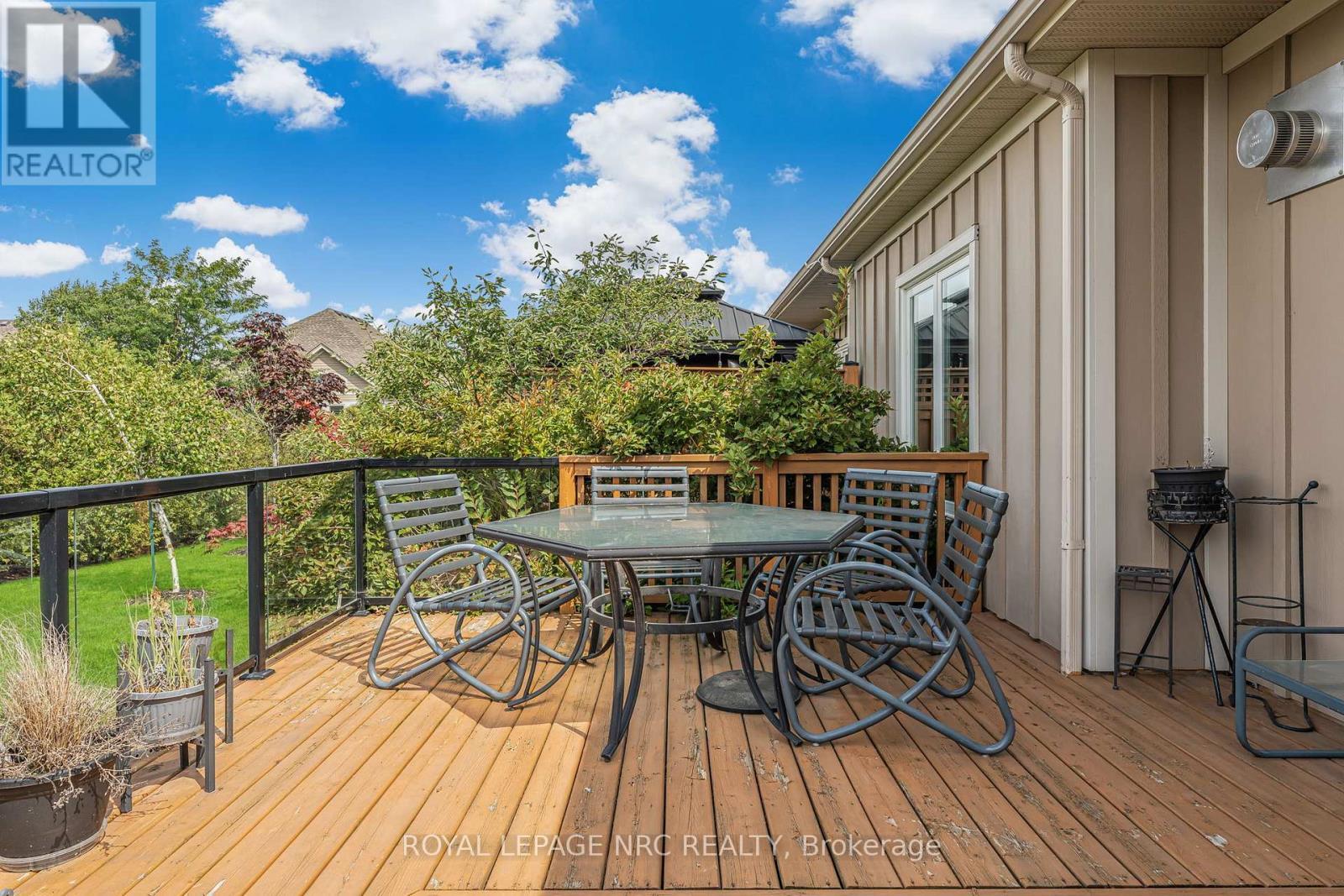 












79 SUNRISE COURT

,
Fort Erie (Ridgeway),




Ontario
L0S1N0

