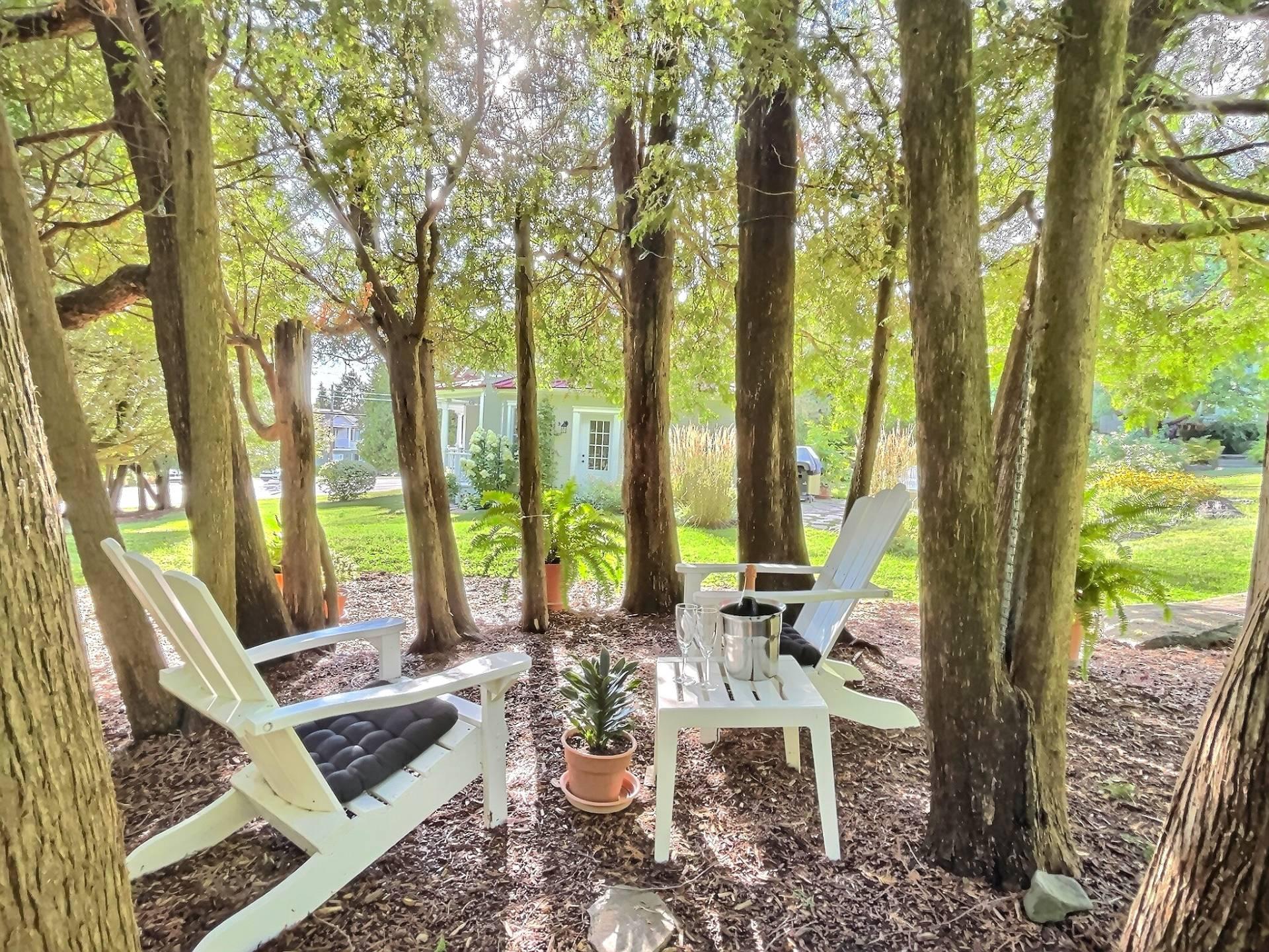 









987


Ch. de la Montagne

,
Mont-Saint-Hilaire,




QC
J3G4S6

