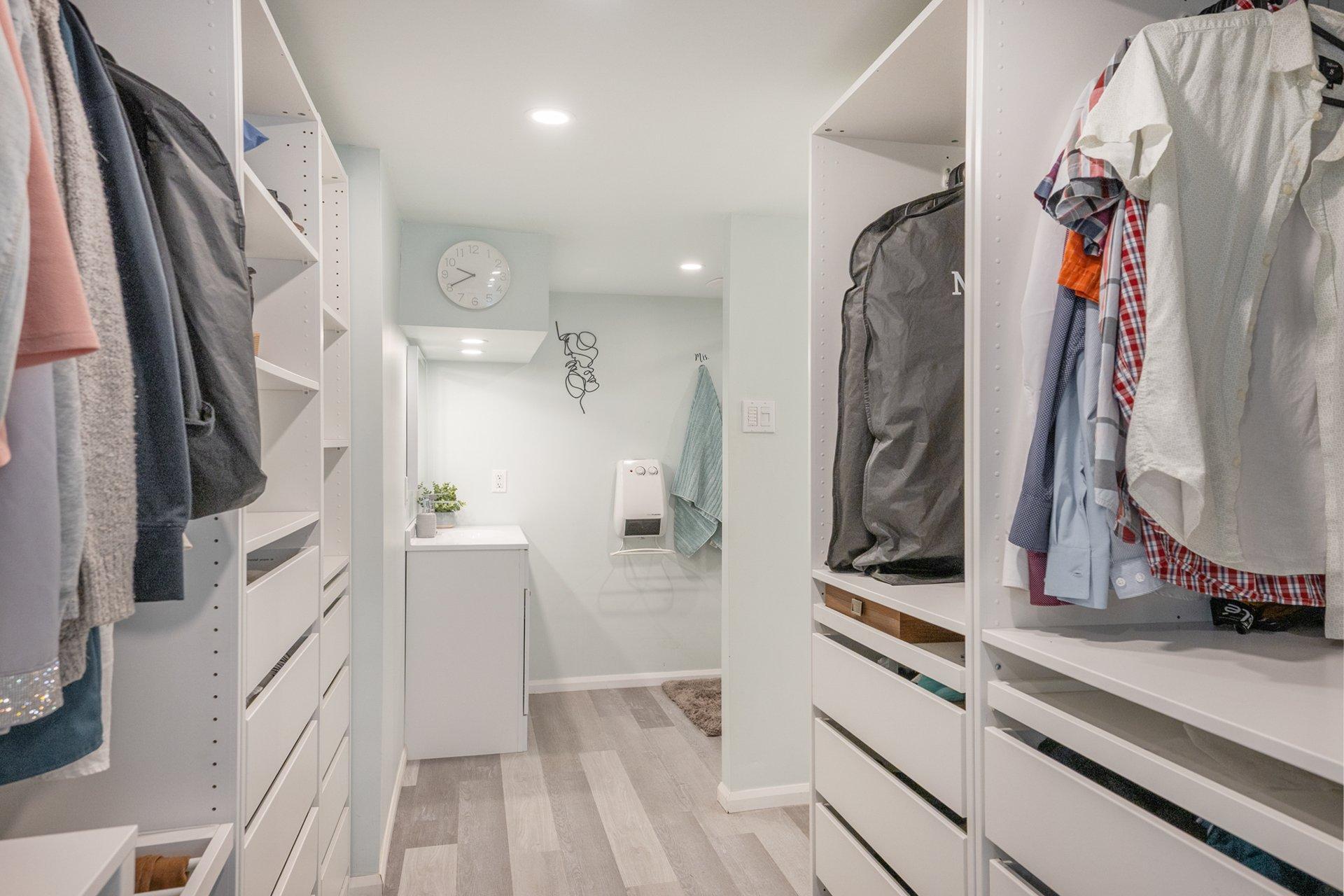 









885


Rue des Paysans

,
Sainte-Julie,




QC
J3E1K7

