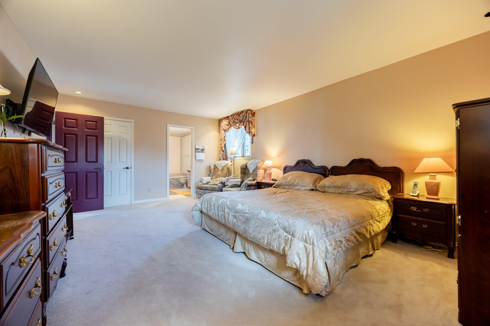 









104


Ch. du Vieux-Moulin

,
Notre-Dame-de-l'Île-Perrot,




QC
J7W3M2

