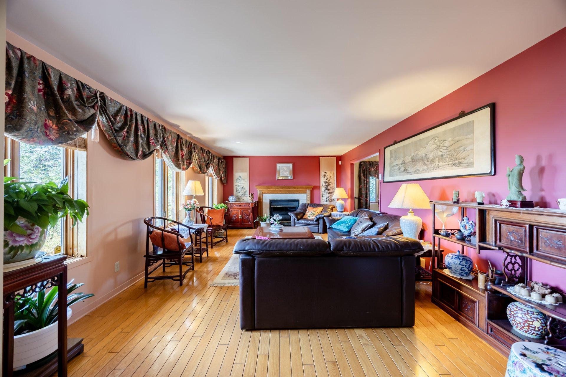 









104


Ch. du Vieux-Moulin

,
Notre-Dame-de-l'Île-Perrot,




QC
J7W3M2

