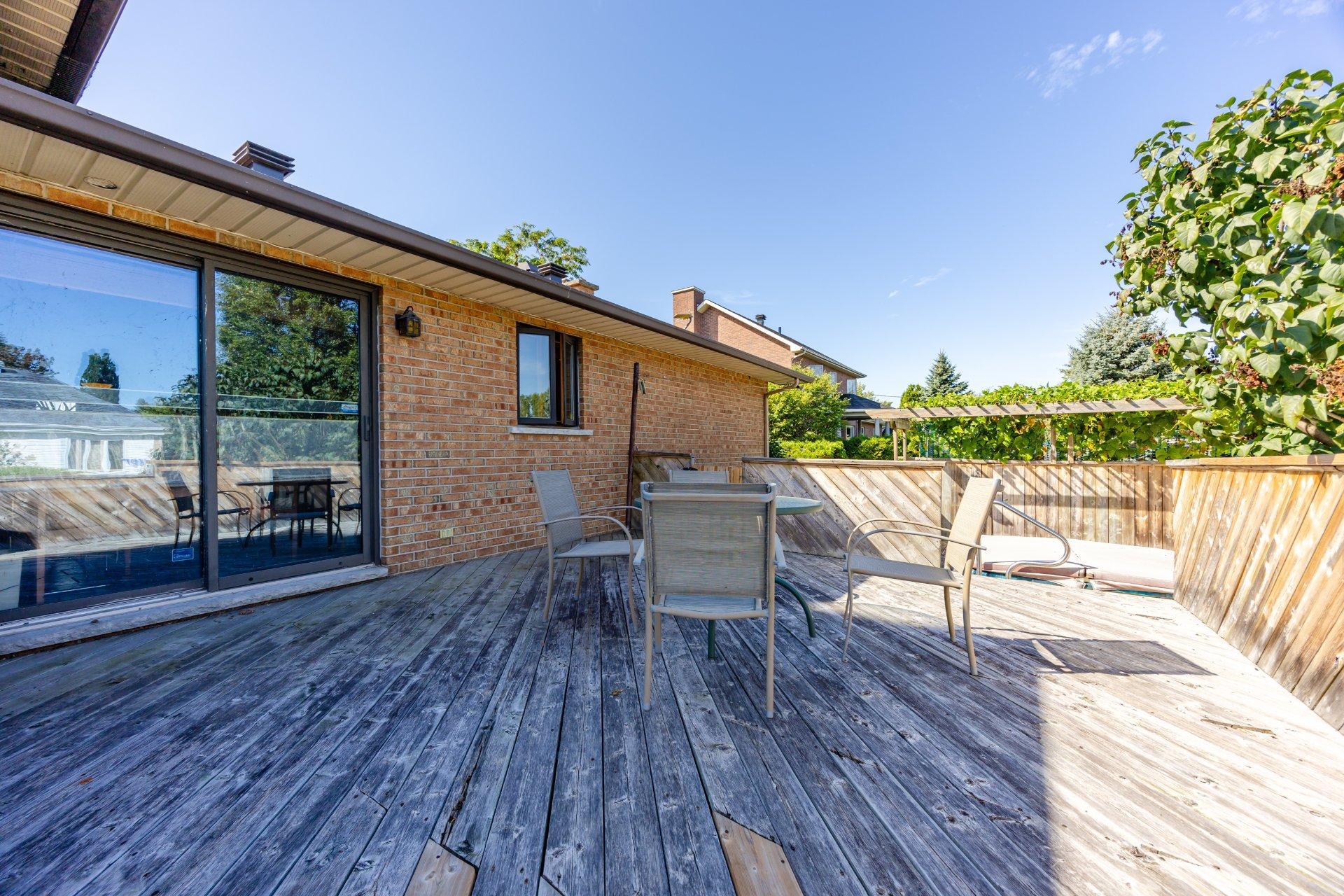 









104


Ch. du Vieux-Moulin

,
Notre-Dame-de-l'Île-Perrot,




QC
J7W3M2

