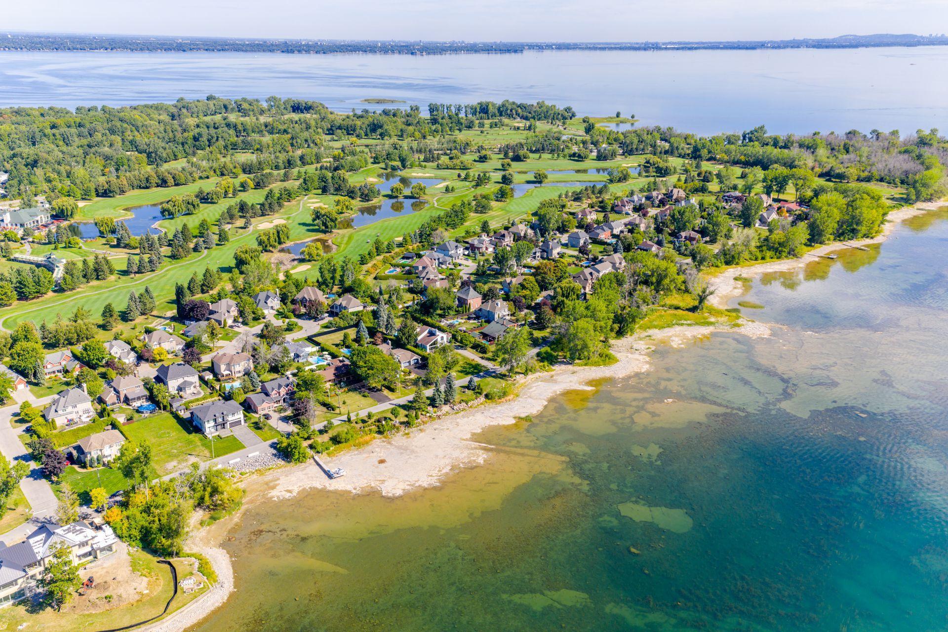 









104


Ch. du Vieux-Moulin

,
Notre-Dame-de-l'Île-Perrot,




QC
J7W3M2

