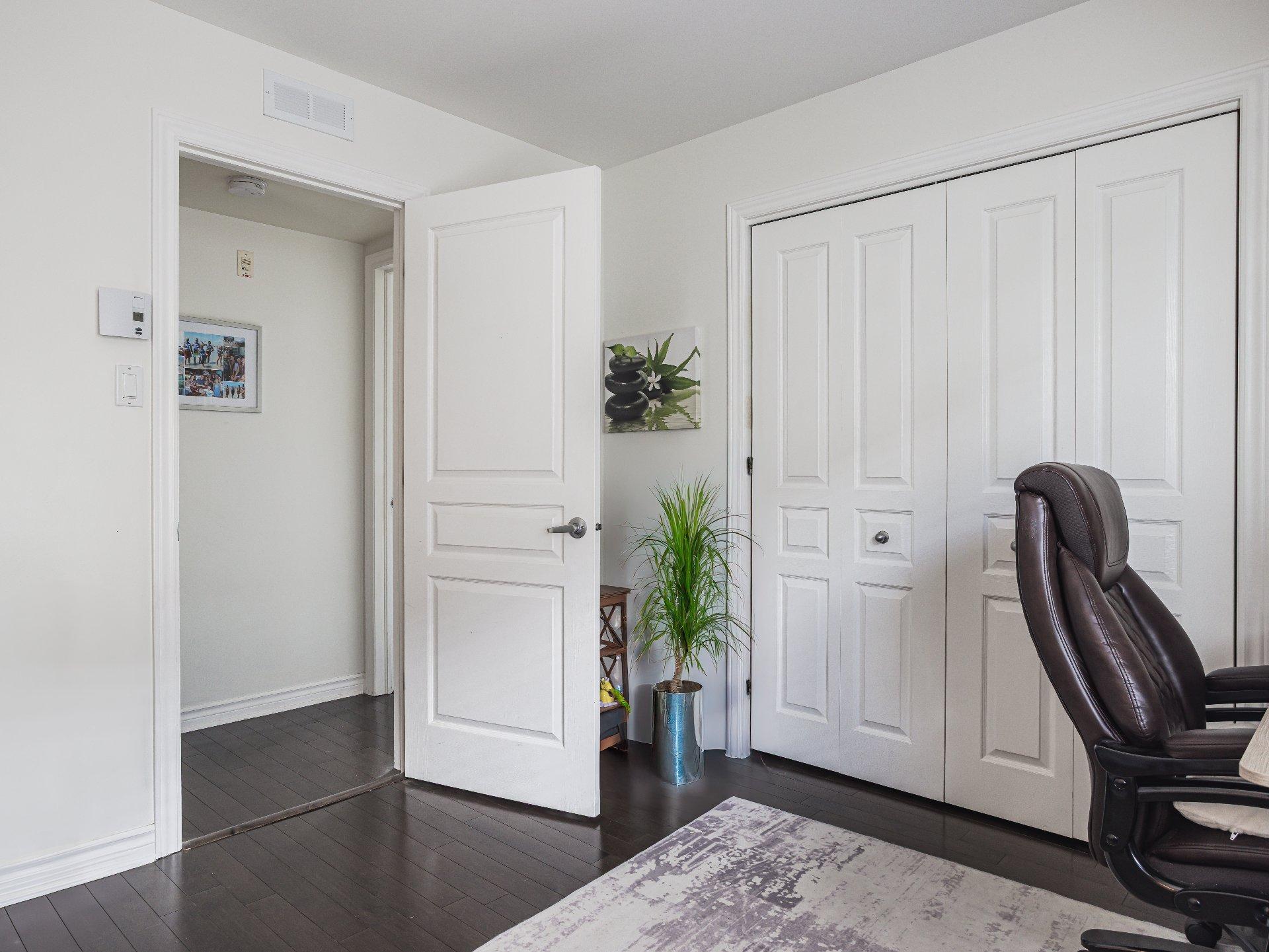 









168


Rue Ste-Geneviève

,
Les Cèdres,




QC
J7T0C4

