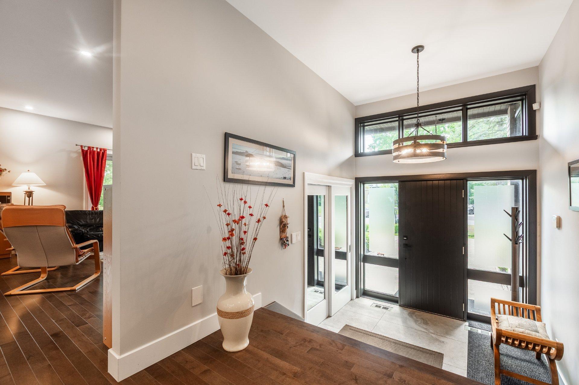 









2200


Rue Gardenvale

,
Saint-Bruno-de-Montarville,




QC
J3V2X1

