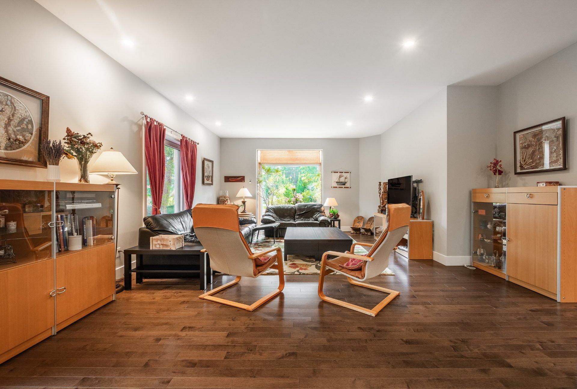 









2200


Rue Gardenvale

,
Saint-Bruno-de-Montarville,




QC
J3V2X1

