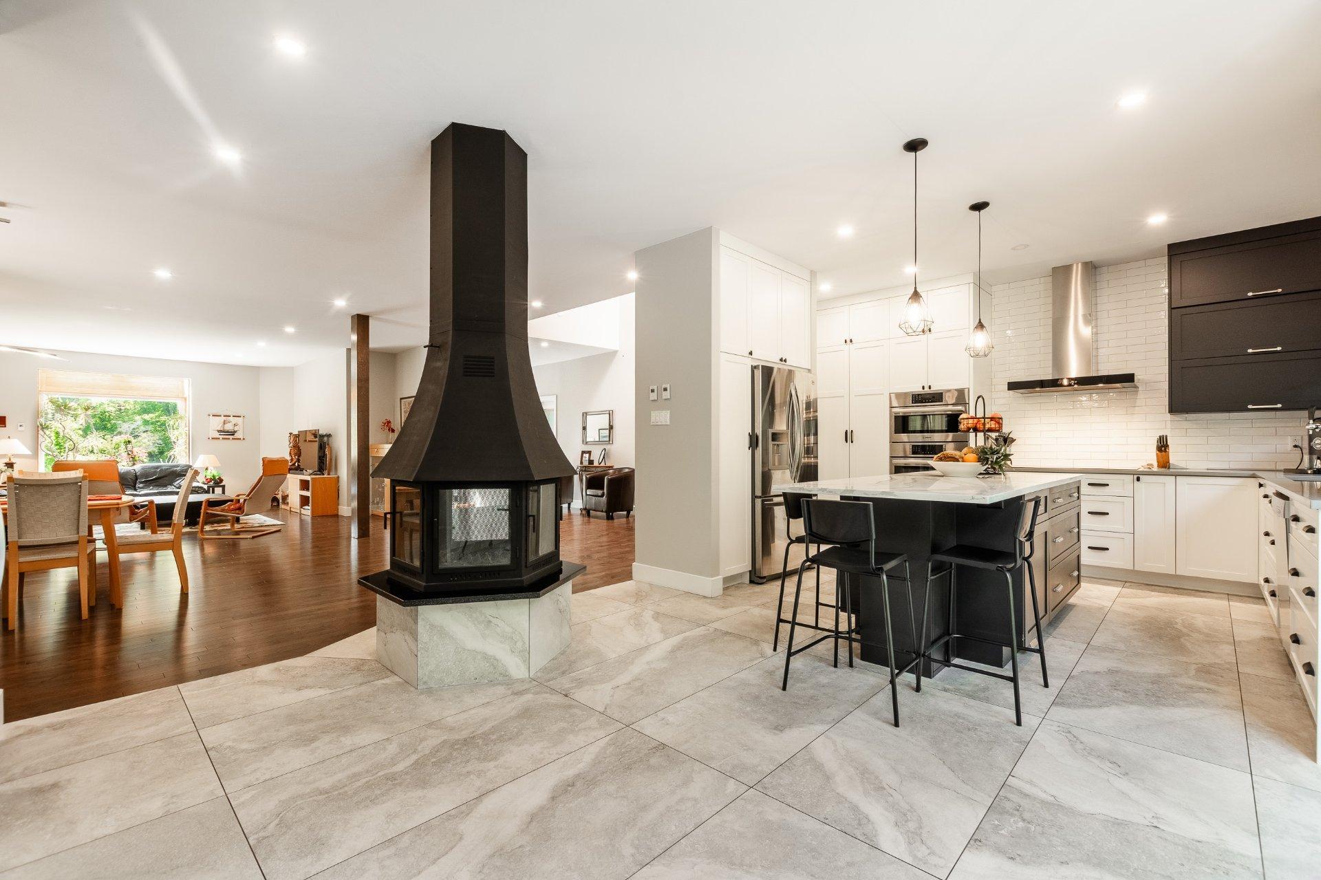 









2200


Rue Gardenvale

,
Saint-Bruno-de-Montarville,




QC
J3V2X1

