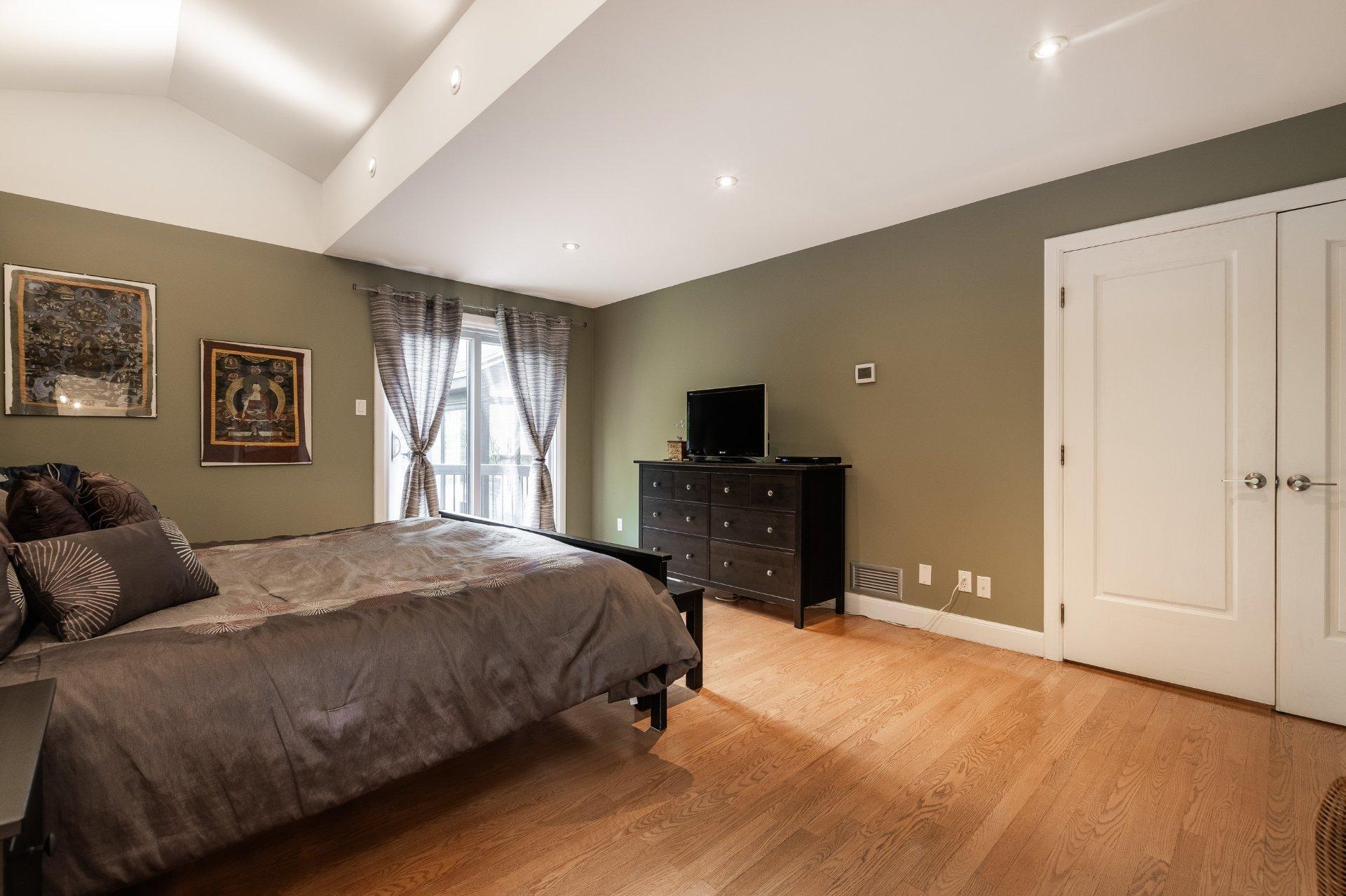 









2200


Rue Gardenvale

,
Saint-Bruno-de-Montarville,




QC
J3V2X1

