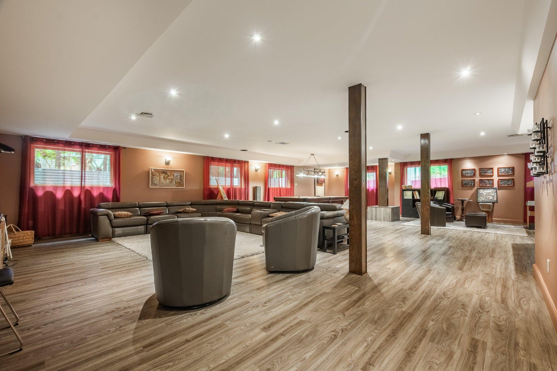 









2200


Rue Gardenvale

,
Saint-Bruno-de-Montarville,




QC
J3V2X1

