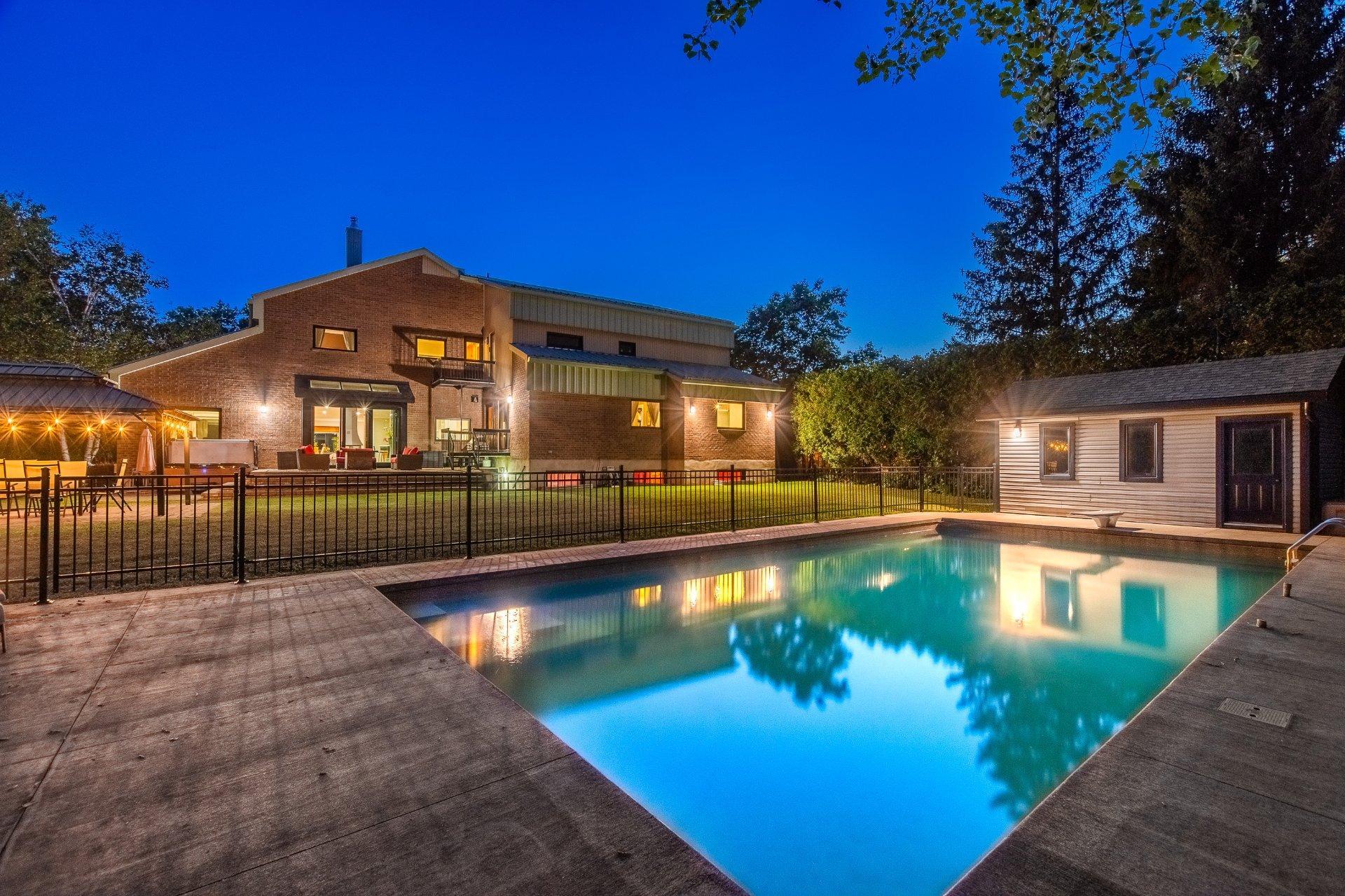 









2200


Rue Gardenvale

,
Saint-Bruno-de-Montarville,




QC
J3V2X1

