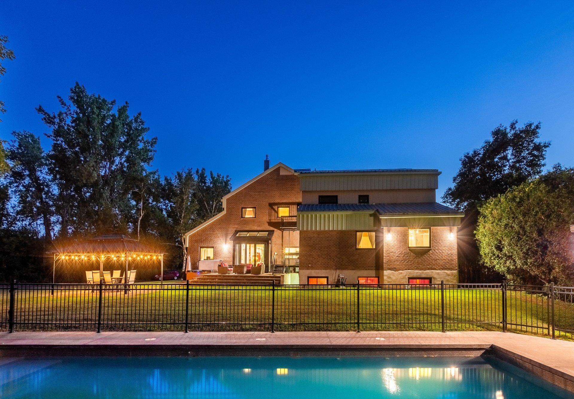 









2200


Rue Gardenvale

,
Saint-Bruno-de-Montarville,




QC
J3V2X1

