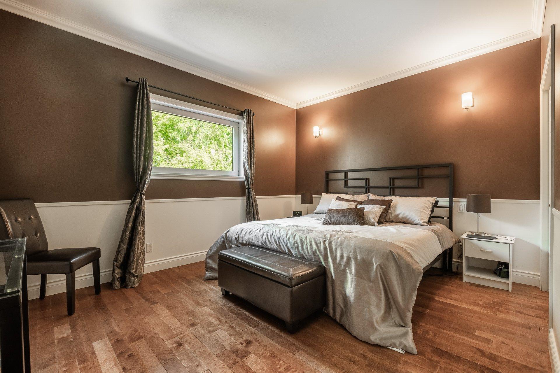 









2200


Rue Gardenvale

,
Saint-Bruno-de-Montarville,




QC
J3V2X1

