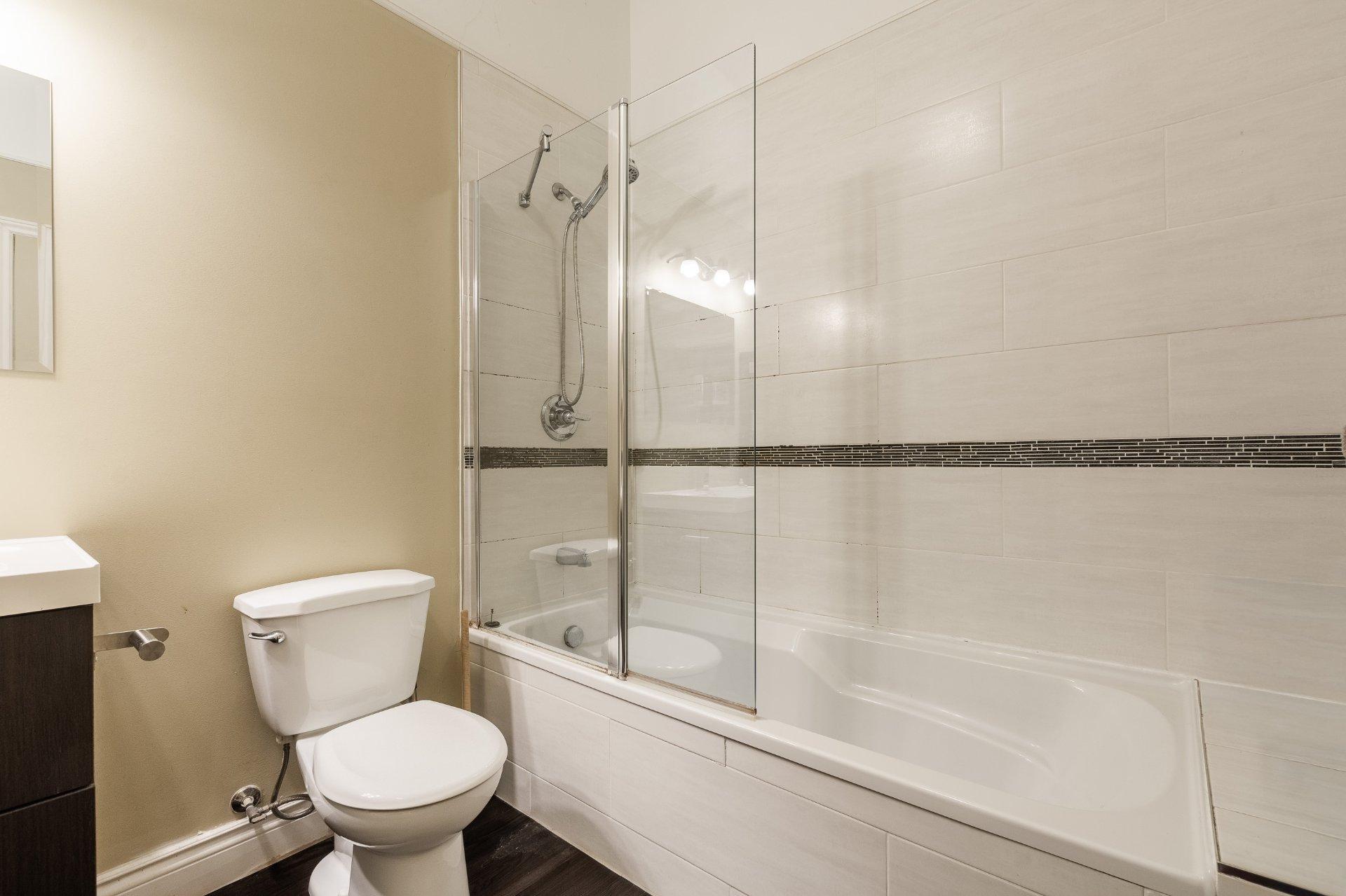 









2200


Rue Gardenvale

,
Saint-Bruno-de-Montarville,




QC
J3V2X1

