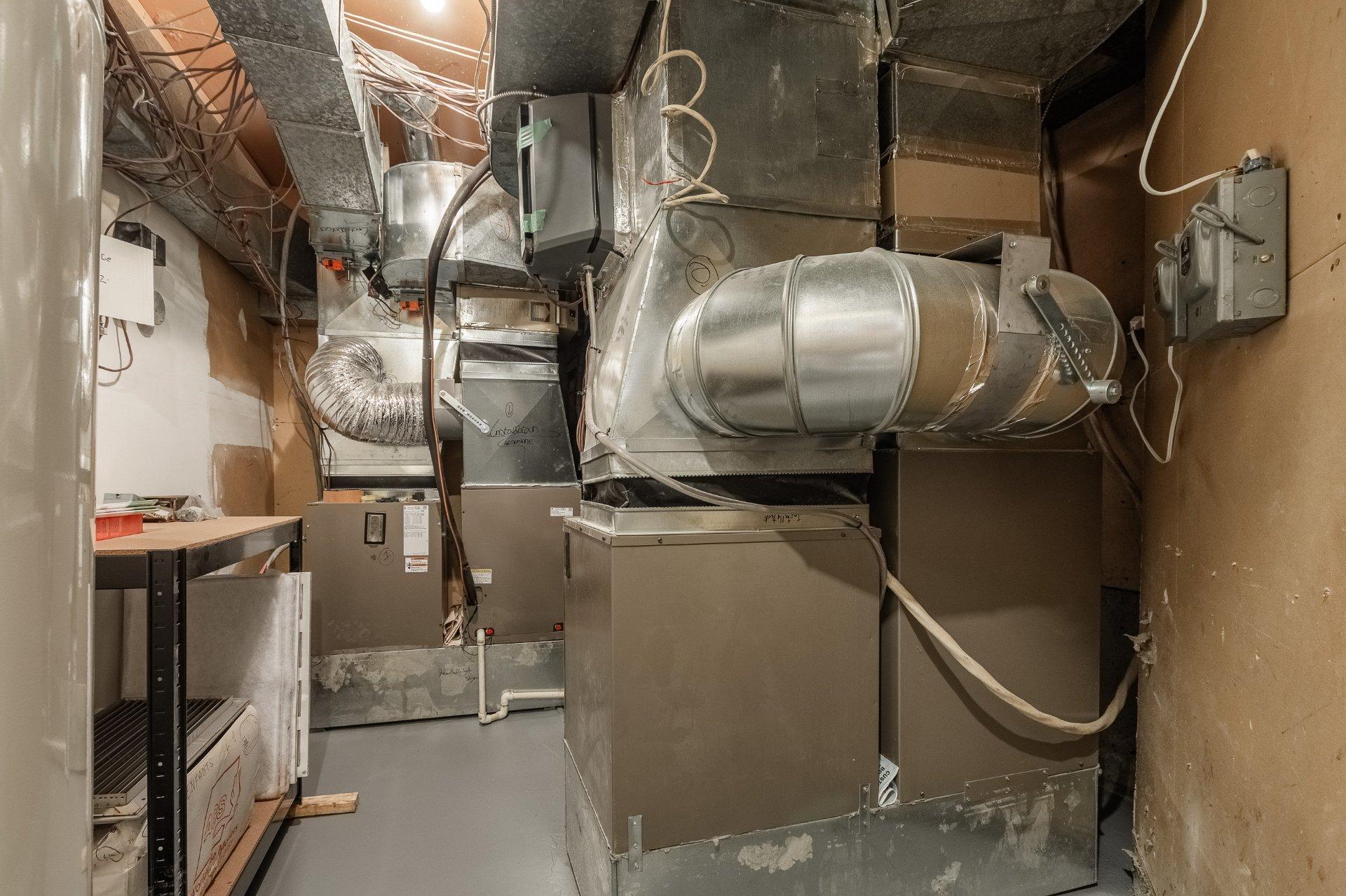 









2200


Rue Gardenvale

,
Saint-Bruno-de-Montarville,




QC
J3V2X1

