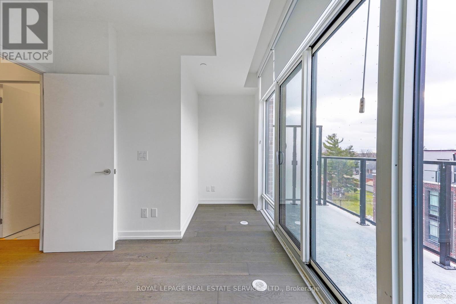












6 - 861 SHEPPARD AVENUE W

,
Toronto,




Ontario
M3H0E9

