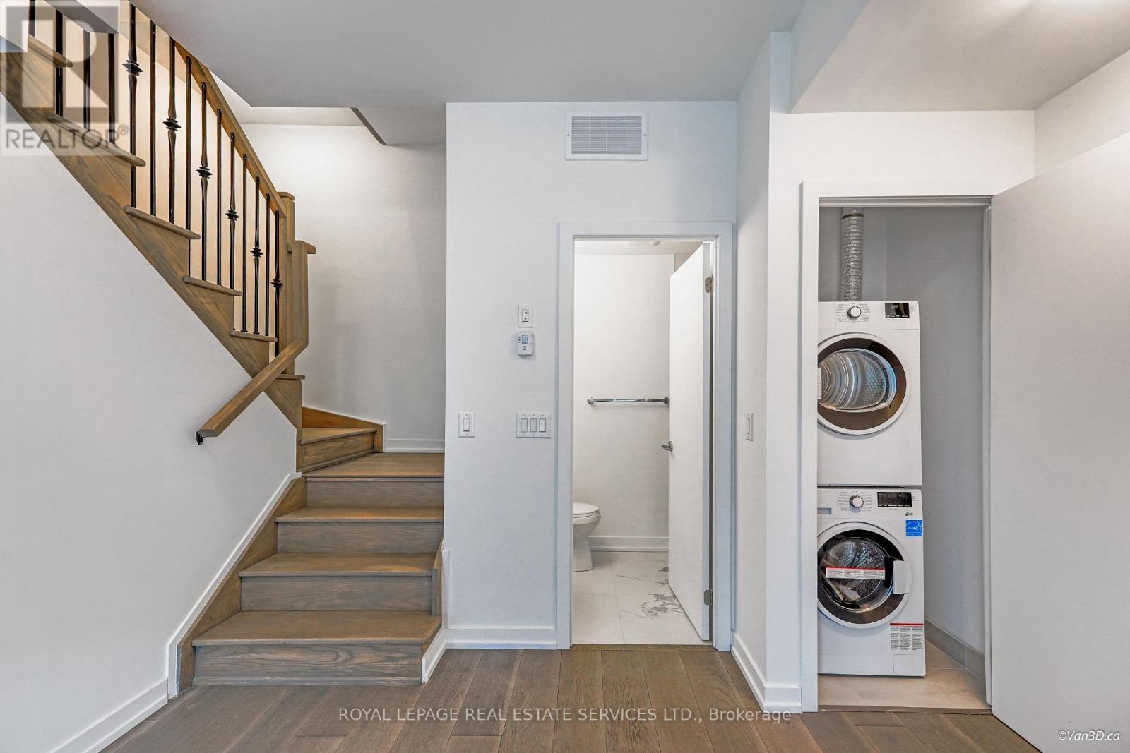 












6 - 861 SHEPPARD AVENUE W

,
Toronto,




Ontario
M3H0E9

