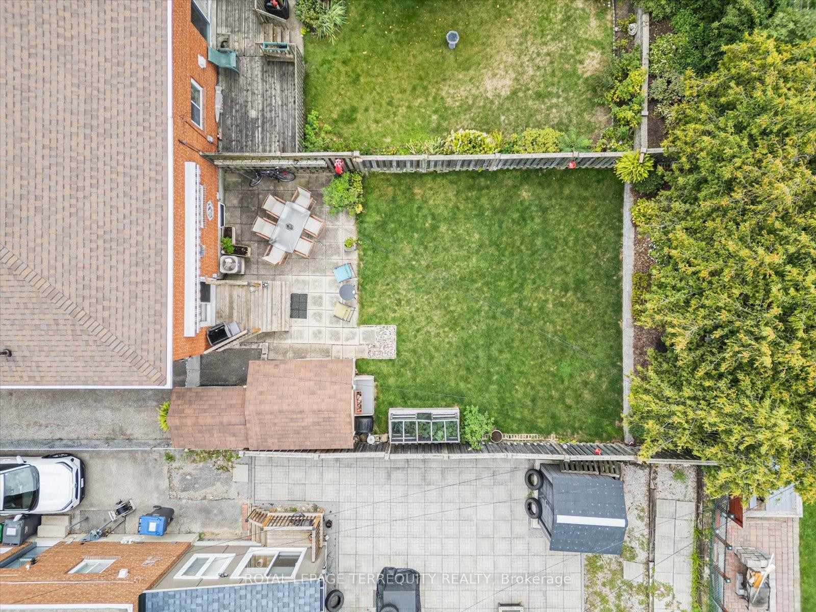 









1201


Kingsholm

Drive,
Mississauga,




ON
L4Y 2H1

